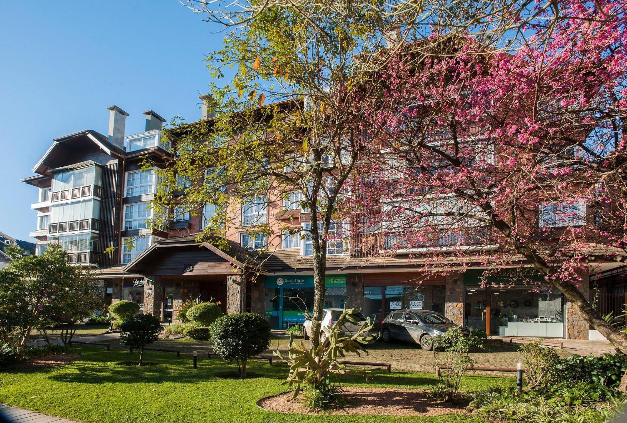 Locar-in Gramado- Di Pietro Apartment Gramado